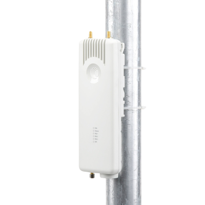 Estación base conectorizada ePMP 3000L de alta potencia con sistema para mitigar interferencia, 4.9-6.1 GHz, hasta 600 Mbps, Sincronización GPS (C050910A121A) - Image 3