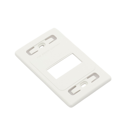 Placa SIEMON MX-FP-S-04-02B de pared modular MAX, de 4 salidas, color blanco, versión bulk (Sin Empaque Individual) - Image 3