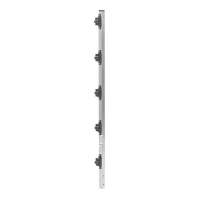 Poste de Paso de 1m para Cerca Electrificada de PTR Cuadrado de Aluminio de 1″ de lado con 5 Aisladores Instalados.