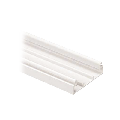 Base PANDUIT T45BIW8-A para canaleta T-45, de PVC rígido, con cinta adhesiva y orificios pre-perforados para montaje, 60.3 x 18.5 x 2400 mm, Color Blanco Mate