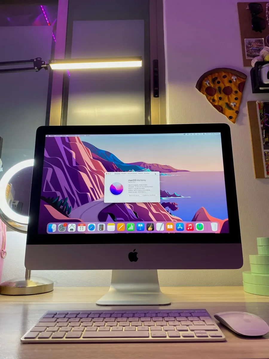 Apple iMac 21.5 Pulgadas Intel Core i5 16GB RAM 1TB SSD Color Plateado- Reacondicionado